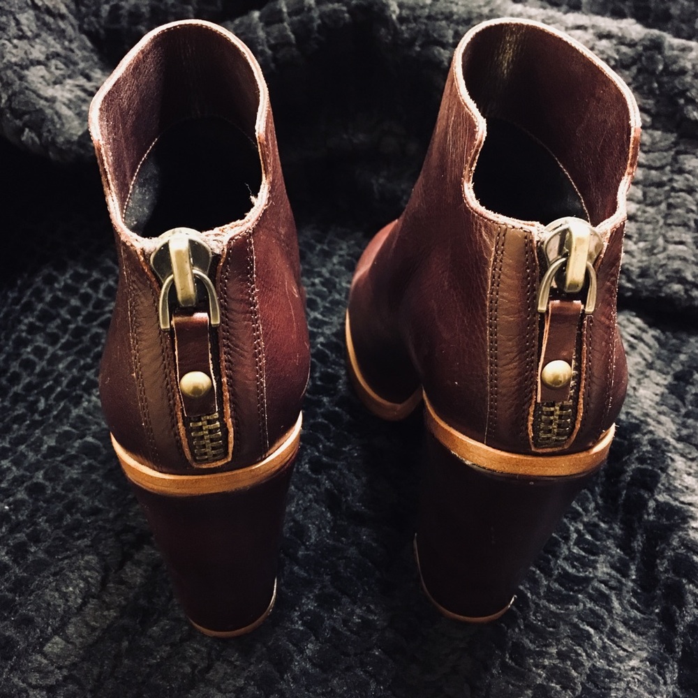 Dolce Vita Booties